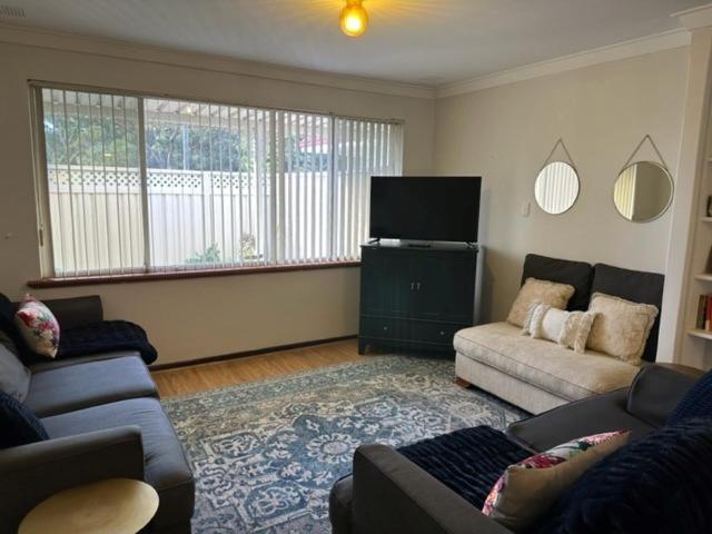 Comfort Inn Getaway Perth Exteriör bild